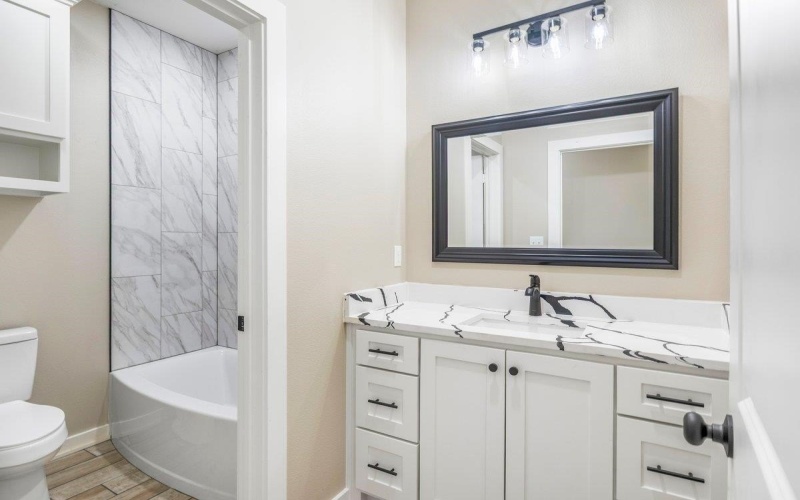 18268 US Jones Dr, Tyler, TX 75705, 4 Bedrooms Bedrooms, ,2 BathroomsBathrooms,Residential,For Sale,18268 US Jones Dr,0,20262144