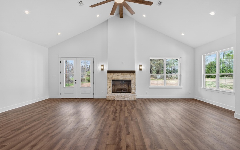 115 Thyme Rd., Diana, TX 75640-4090, 3 Habitaciones Habitaciones , ,3 BañosBaños,Residential,En Venta,115 Thyme Rd.,0,20262148