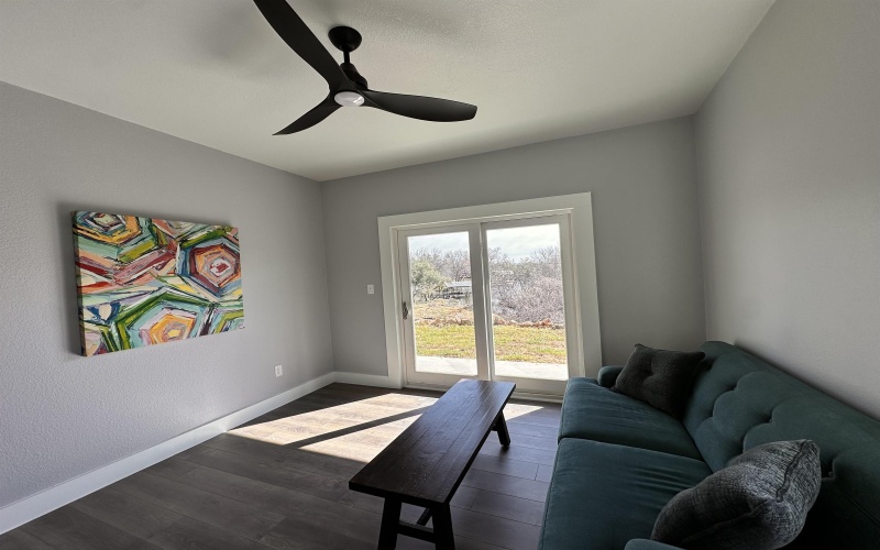 190 Clear Creek Drive, Burnet, TX 78628, 3 Habitaciones Habitaciones , ,2 BañosBaños,Residential,En Venta,190 Clear Creek Drive,0,176576