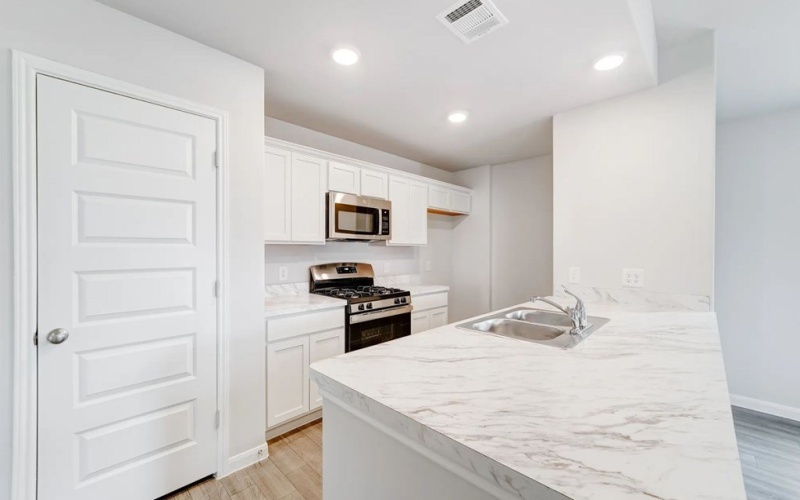 122 Pine Branch Ct, Lufkin, TX 75904, 3 Bedrooms Bedrooms, ,2 BathroomsBathrooms,Residential,For Sale,122 Pine Branch Ct,0,70012613