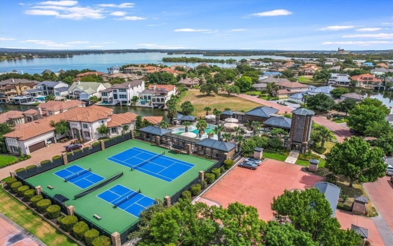 109 Island Court, Horseshoe Bay, TX 78657, 4 Habitaciones Habitaciones , ,5 BañosBaños,Residential,En Venta,109 Island Court,0,21102441