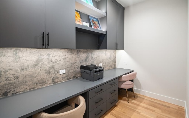 8144 Castlebridge, The Colony, TX 75056, 4 Habitaciones Habitaciones , ,6 BañosBaños,Residential,En Venta,8144 Castlebridge,0,21139540