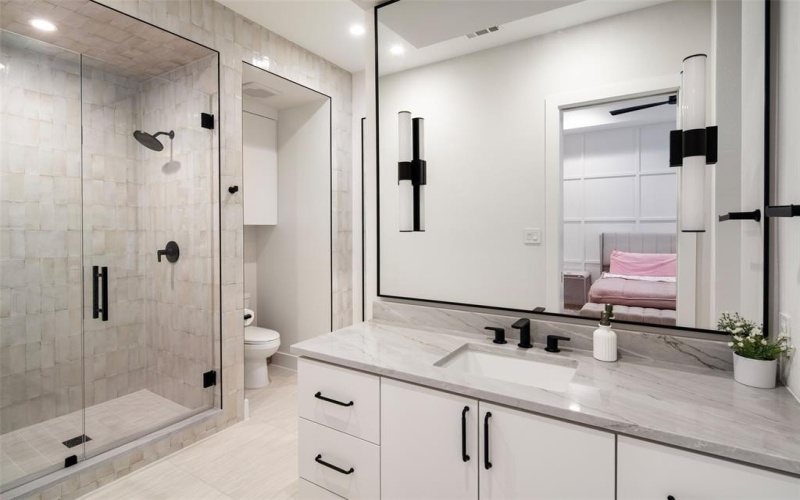 8144 Castlebridge, The Colony, TX 75056, 4 Habitaciones Habitaciones , ,6 BañosBaños,Residential,En Venta,8144 Castlebridge,0,21139540