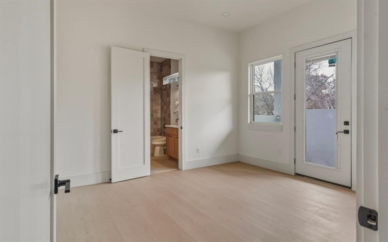 917 Brookwood Drive, Dallas, TX 75224, 4 Bedrooms Bedrooms, ,3 BathroomsBathrooms,Residential,For Sale,917 Brookwood Drive,0,21164701