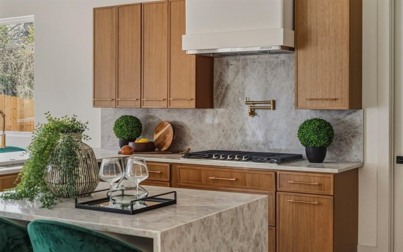 917 Brookwood Drive, Dallas, TX 75224, 4 Bedrooms Bedrooms, ,3 BathroomsBathrooms,Residential,For Sale,917 Brookwood Drive,0,21164701