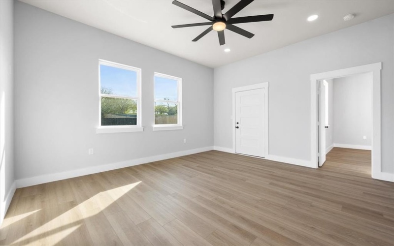 5905 Collins Court, Granbury, TX 76048, 3 Bedrooms Bedrooms, ,2 BathroomsBathrooms,Residential,For Sale,5905 Collins Court,0,21212183