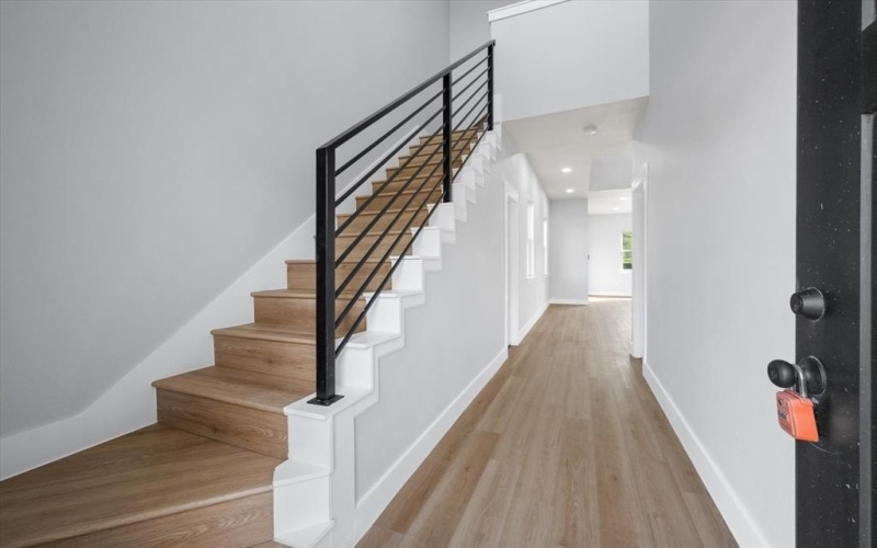 5905 Collins Court, Granbury, TX 76048, 3 Bedrooms Bedrooms, ,2 BathroomsBathrooms,Residential,For Sale,5905 Collins Court,0,21212183