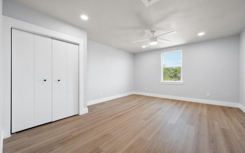 5905 Collins Court, Granbury, TX 76048, 3 Bedrooms Bedrooms, ,2 BathroomsBathrooms,Residential,For Sale,5905 Collins Court,0,21212183