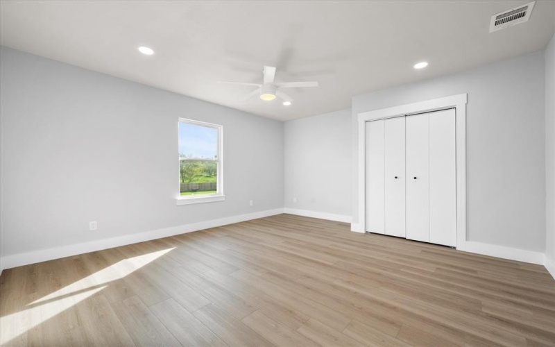 5905 Collins Court, Granbury, TX 76048, 3 Bedrooms Bedrooms, ,2 BathroomsBathrooms,Residential,For Sale,5905 Collins Court,0,21212183