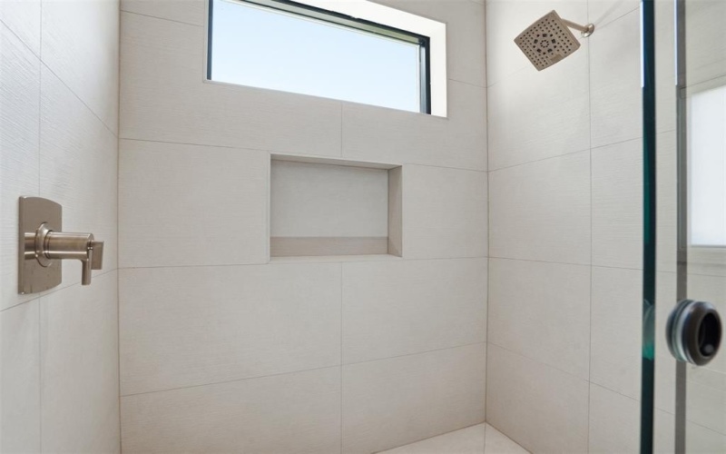 7073 The Resort Boulevard, Fort Worth, TX 76179, 5 Bedrooms Bedrooms, ,6 BathroomsBathrooms,Residential,For Sale,7073 The Resort Boulevard,0,21214200