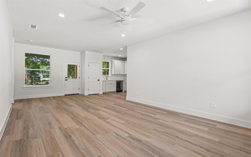 516 Florence, Denison, TX 75020, 3 Bedrooms Bedrooms, ,2 BathroomsBathrooms,Residential,For Sale,516 Florence,0,21215570