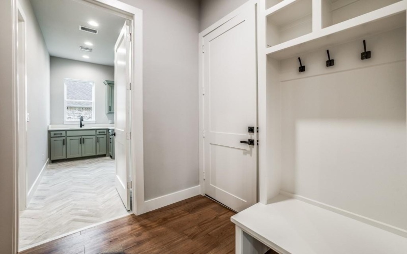 4585 Cascades Boulevard, Tyler, TX 75709, 5 Bedrooms Bedrooms, ,5 BathroomsBathrooms,Residential,For Sale,4585 Cascades Boulevard,0,21216249