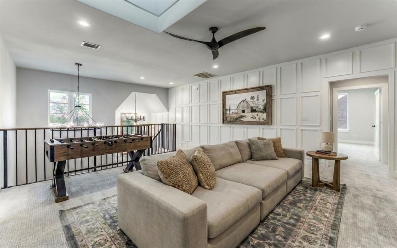 4585 Cascades Boulevard, Tyler, TX 75709, 5 Bedrooms Bedrooms, ,5 BathroomsBathrooms,Residential,For Sale,4585 Cascades Boulevard,0,21216249