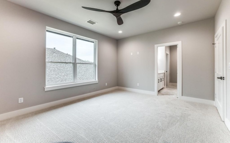 4585 Cascades Boulevard, Tyler, TX 75709, 5 Bedrooms Bedrooms, ,5 BathroomsBathrooms,Residential,For Sale,4585 Cascades Boulevard,0,21216249