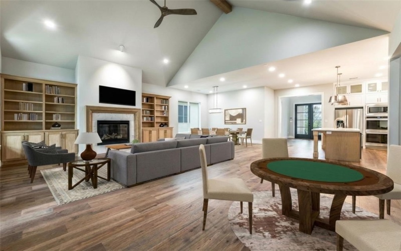 4585 Cascades Boulevard, Tyler, TX 75709, 5 Bedrooms Bedrooms, ,5 BathroomsBathrooms,Residential,For Sale,4585 Cascades Boulevard,0,21216249