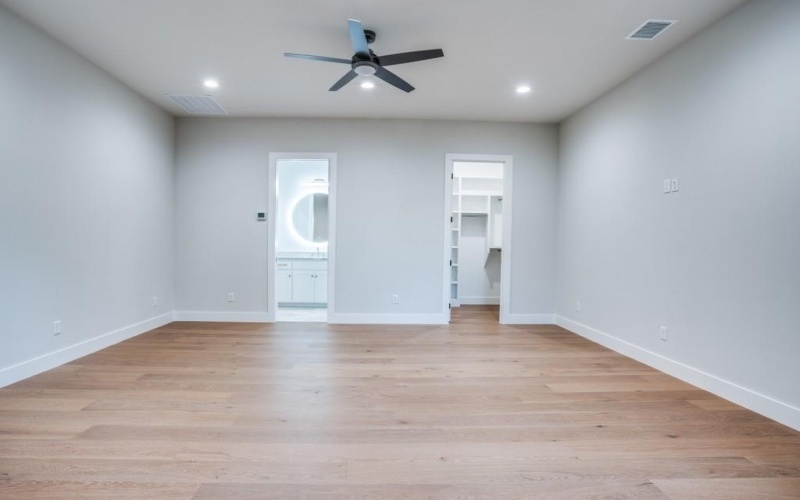 2424 Bellview Circle, Tyler, TX 75709, 5 Bedrooms Bedrooms, ,6 BathroomsBathrooms,Residential,For Sale,2424 Bellview Circle,0,21217626