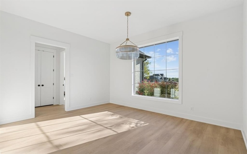 8008 Ben Day Murrin Road N, Fort Worth, TX 76126, 5 Bedrooms Bedrooms, ,2 BathroomsBathrooms,Residential,For Sale,8008 Ben Day Murrin Road N,0,21220540