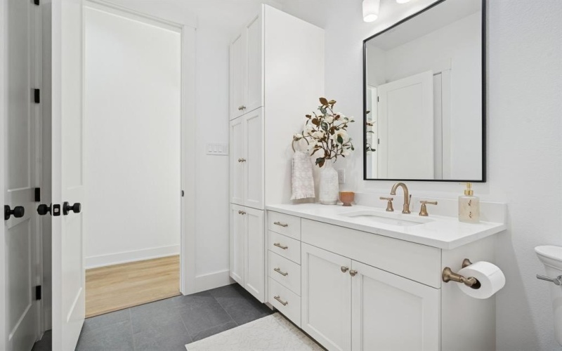 8008 Ben Day Murrin Road N, Fort Worth, TX 76126, 5 Bedrooms Bedrooms, ,2 BathroomsBathrooms,Residential,For Sale,8008 Ben Day Murrin Road N,0,21220540