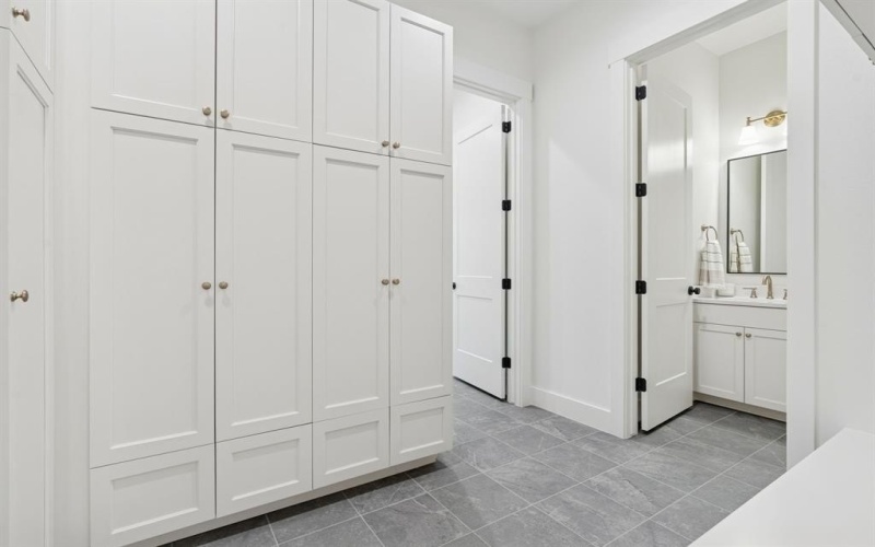 8008 Ben Day Murrin Road N, Fort Worth, TX 76126, 5 Bedrooms Bedrooms, ,2 BathroomsBathrooms,Residential,For Sale,8008 Ben Day Murrin Road N,0,21220540