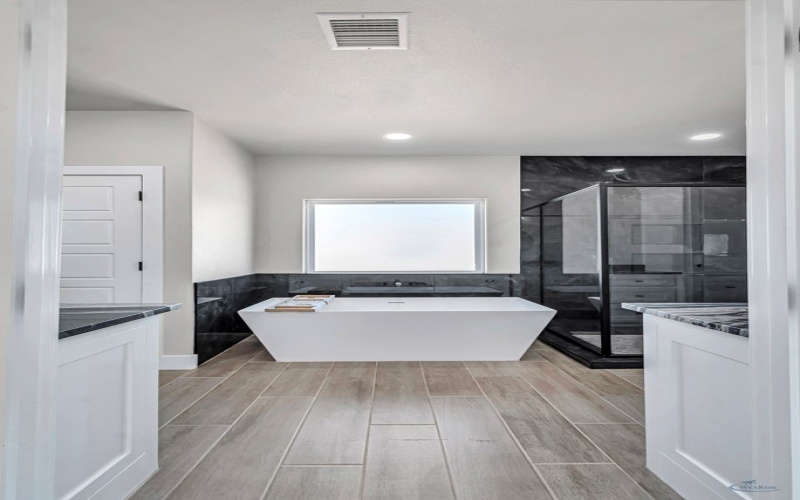 10801 W County Rd 142, Midland, TX 79706, 4 Habitaciones Habitaciones , ,2 BañosBaños,Residential,En Venta,10801 W County Rd 142,0,50093816