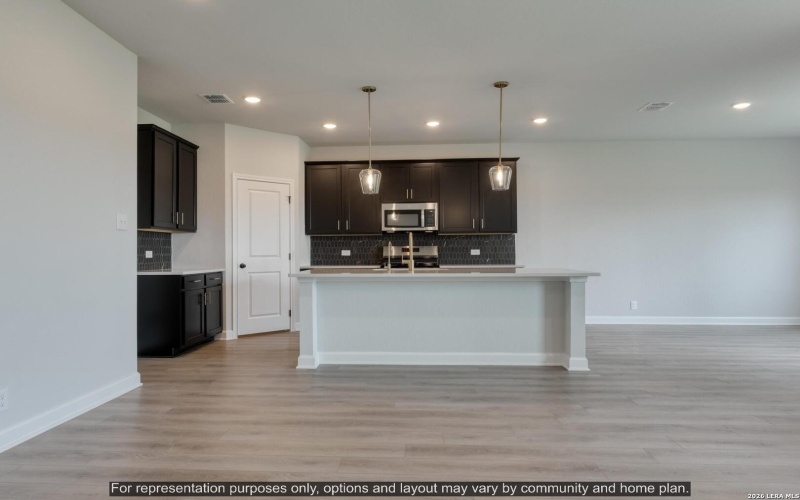 145 Yale St, Seguin, TX 78155, 5 Bedrooms Bedrooms, ,3 BathroomsBathrooms,Residential,For Sale,145 Yale St,0,1951981