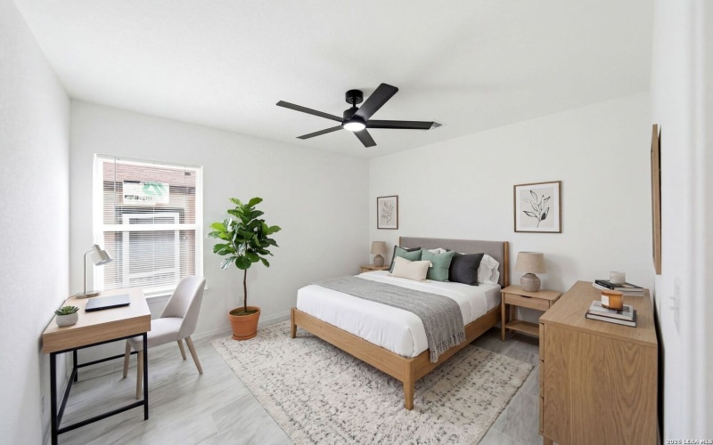 717 Avenue C, Seguin, TX 78155, 3 Habitaciones Habitaciones , ,2 BañosBaños,Residential,En Venta,717 Avenue C,0,1952068