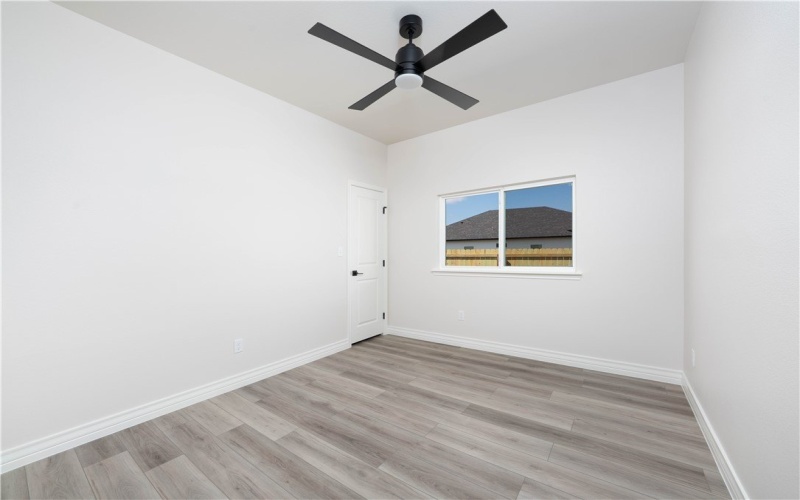 3621 Perry, Corpus Christi, TX 78410, 4 Habitaciones Habitaciones , ,2 BañosBaños,Residential,En Venta,3621 Perry,0,473464