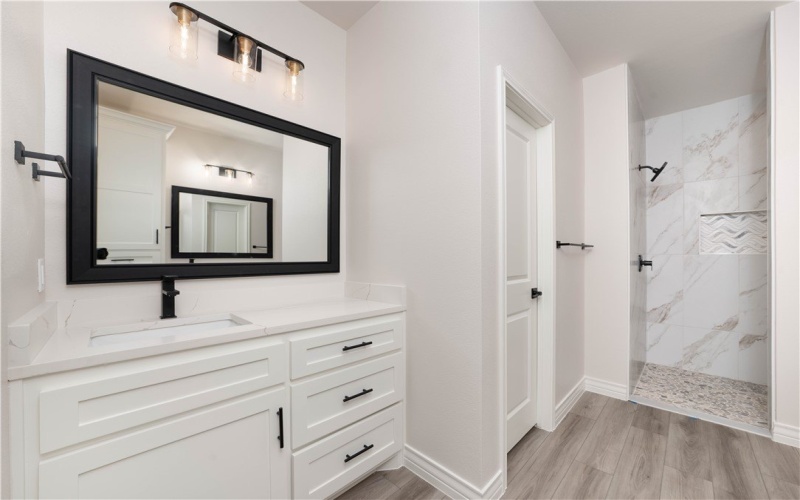 3621 Perry, Corpus Christi, TX 78410, 4 Habitaciones Habitaciones , ,2 BañosBaños,Residential,En Venta,3621 Perry,0,473464