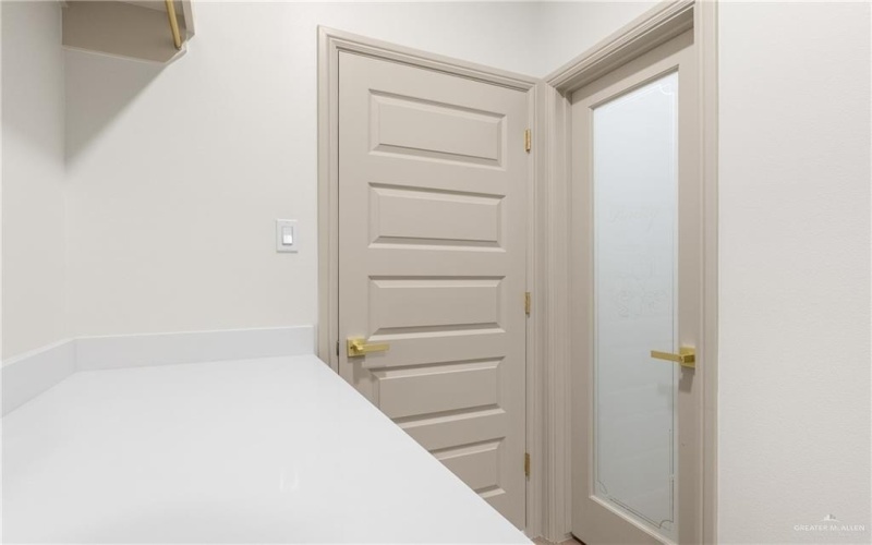 303 Merida, Donna, TX 78537, 3 Habitaciones Habitaciones , ,2 BañosBaños,Residential,En Venta,303 Merida,0,500272