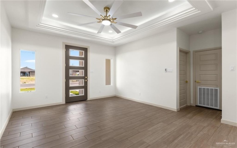 303 Merida, Donna, TX 78537, 3 Habitaciones Habitaciones , ,2 BañosBaños,Residential,En Venta,303 Merida,0,500272