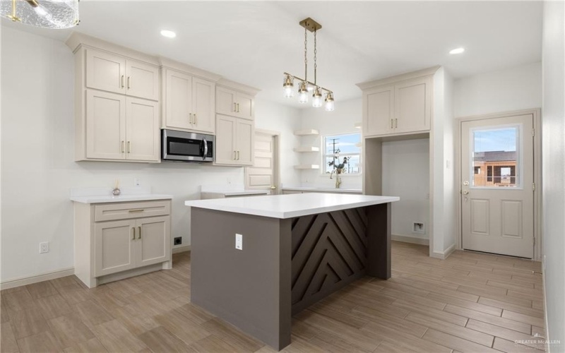 303 Merida, Donna, TX 78537, 3 Habitaciones Habitaciones , ,2 BañosBaños,Residential,En Venta,303 Merida,0,500272