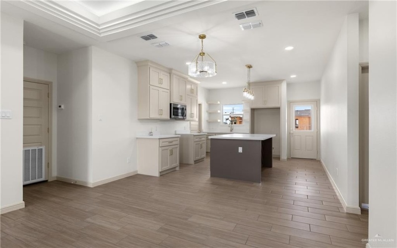 303 Merida, Donna, TX 78537, 3 Habitaciones Habitaciones , ,2 BañosBaños,Residential,En Venta,303 Merida,0,500272