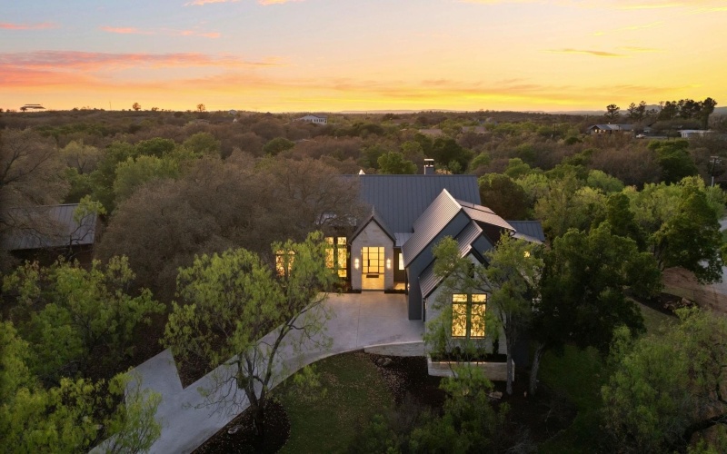 705 Trails Parkway, Horseshoe Bay, TX 78657, 5 Habitaciones Habitaciones , ,6 BañosBaños,Residential,En Venta,705 Trails Parkway,0,177205