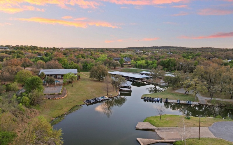 705 Trails Parkway, Horseshoe Bay, TX 78657, 5 Habitaciones Habitaciones , ,6 BañosBaños,Residential,En Venta,705 Trails Parkway,0,177205