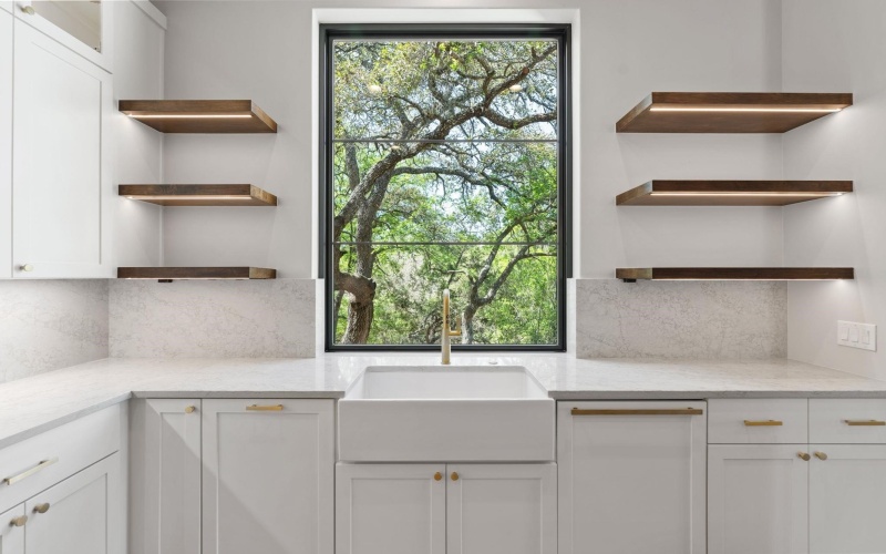 705 Trails Parkway, Horseshoe Bay, TX 78657, 5 Habitaciones Habitaciones , ,6 BañosBaños,Residential,En Venta,705 Trails Parkway,0,177205