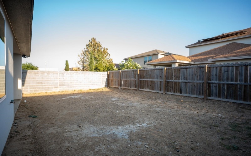 2615 Jean St, Laredo, TX 78046, 3 Habitaciones Habitaciones , ,2 BañosBaños,Residential,En Venta,2615 Jean St,0,20261472