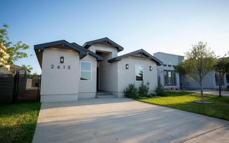 2615 Jean St, Laredo, TX 78046, 3 Habitaciones Habitaciones , ,2 BañosBaños,Residential,En Venta,2615 Jean St,0,20261472