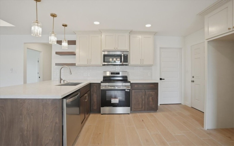 2822 Blake Street, Corpus Christi, TX 78405, 3 Bedrooms Bedrooms, ,2 BathroomsBathrooms,Residential,For Sale,2822 Blake Street,0,473964