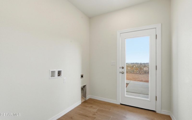 3764 Model Lane, El Paso, TX 79938, 4 Bedrooms Bedrooms, ,2 BathroomsBathrooms,Residential,For Sale,3764 Model Lane,0,941115