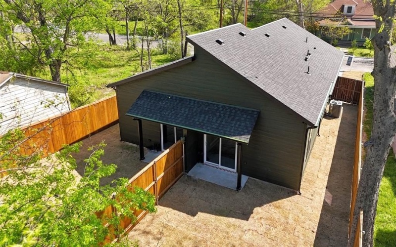 1811 Washington Street, Commerce, TX 75428, 6 Bedrooms Bedrooms, ,5 BathroomsBathrooms,Residential Multi Family,For Sale,1811 Washington Street,0,21215606