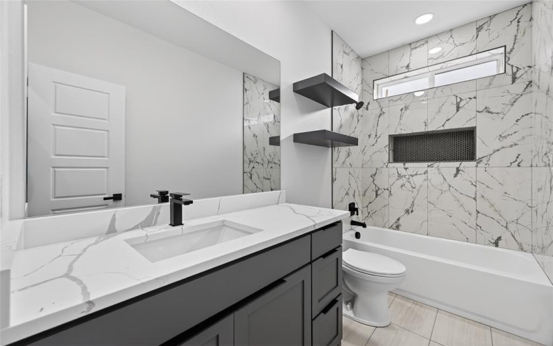 1930 Houston Street, Grand Prairie, TX 75050, 4 Bedrooms Bedrooms, ,3 BathroomsBathrooms,Residential,For Sale,1930 Houston Street,0,21220487