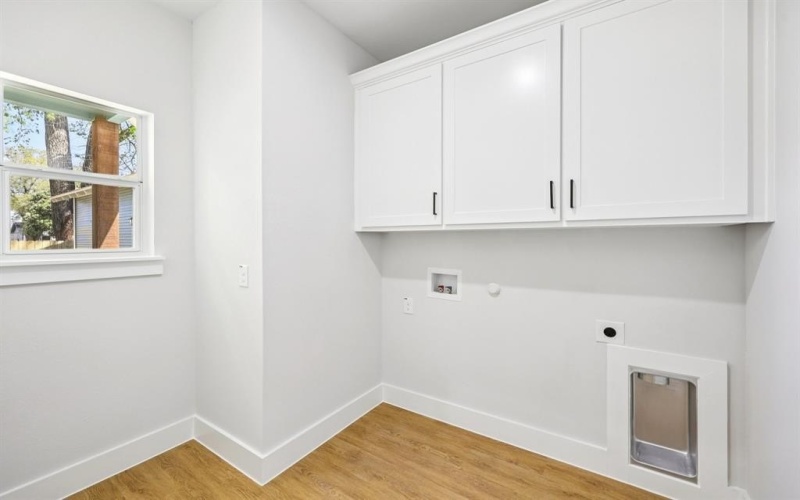 3514 Dunbar Street, Dallas, TX 75215, 3 Bedrooms Bedrooms, ,2 BathroomsBathrooms,Residential,For Sale,3514 Dunbar Street,0,21220561