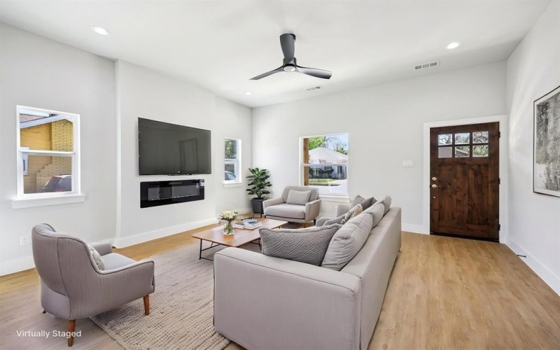 3514 Dunbar Street, Dallas, TX 75215, 3 Bedrooms Bedrooms, ,2 BathroomsBathrooms,Residential,For Sale,3514 Dunbar Street,0,21220561