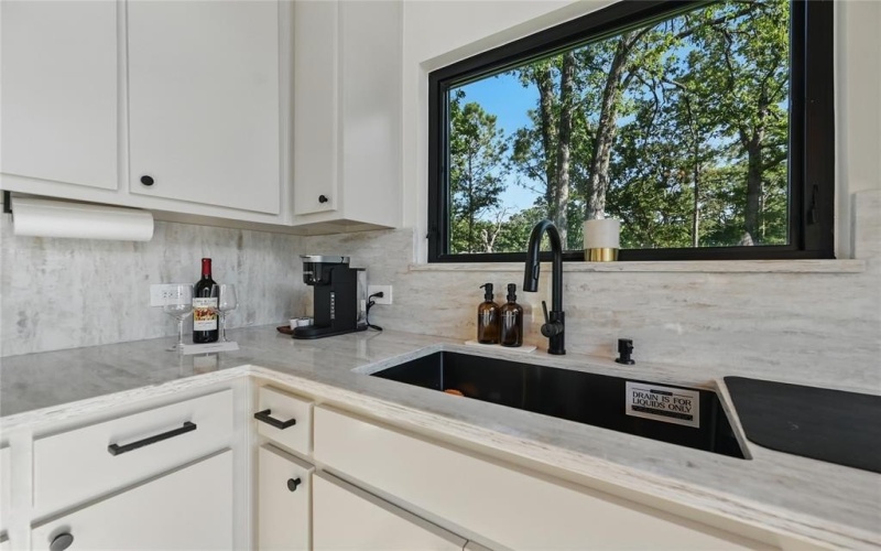 104 Greenwood Drive, Trinidad, TX 75163, 3 Bedrooms Bedrooms, ,2 BathroomsBathrooms,Residential,For Sale,104 Greenwood Drive,0,21221553