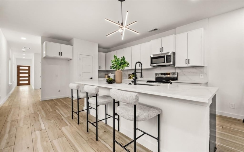 2232 Hooper Street, Dallas, TX 75215, 6 Bedrooms Bedrooms, ,5 BathroomsBathrooms,Residential Multi Family,For Sale,2232 Hooper Street,0,21221571