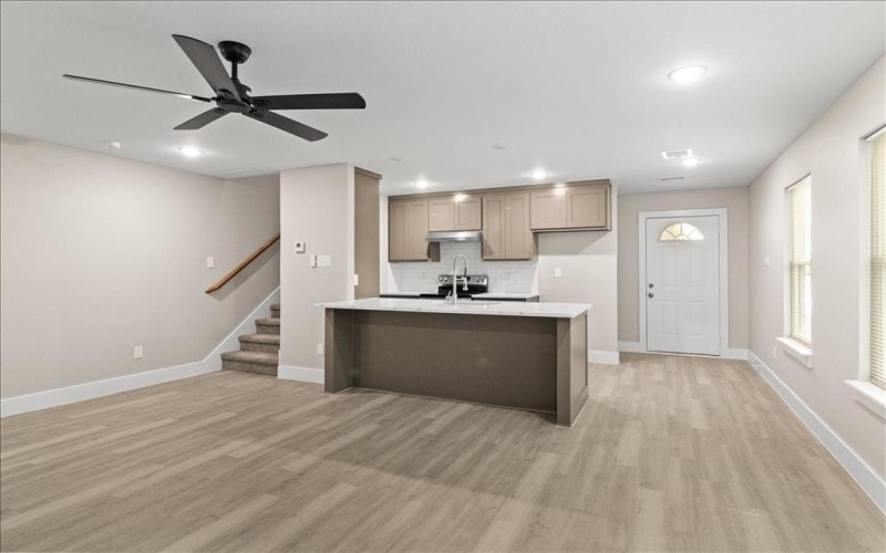 2644-46 Hutchinson Street, Fort Worth, TX 76106, 6 Bedrooms Bedrooms, ,6 BathroomsBathrooms,Residential Multi Family,For Sale,2644-46 Hutchinson Street,0,21221604