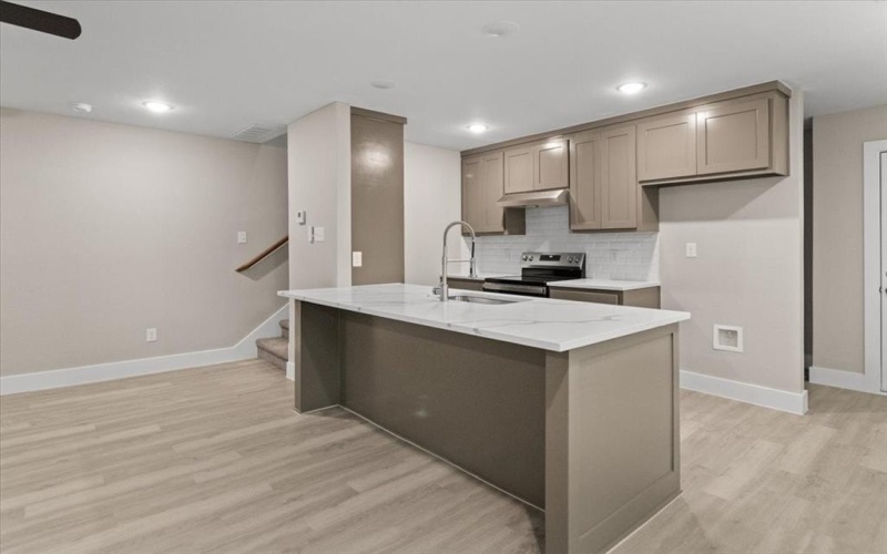 2644-46 Hutchinson Street, Fort Worth, TX 76106, 6 Bedrooms Bedrooms, ,6 BathroomsBathrooms,Residential Multi Family,For Sale,2644-46 Hutchinson Street,0,21221604