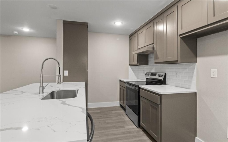 2644-46 Hutchinson Street, Fort Worth, TX 76106, 6 Bedrooms Bedrooms, ,6 BathroomsBathrooms,Residential Multi Family,For Sale,2644-46 Hutchinson Street,0,21221604