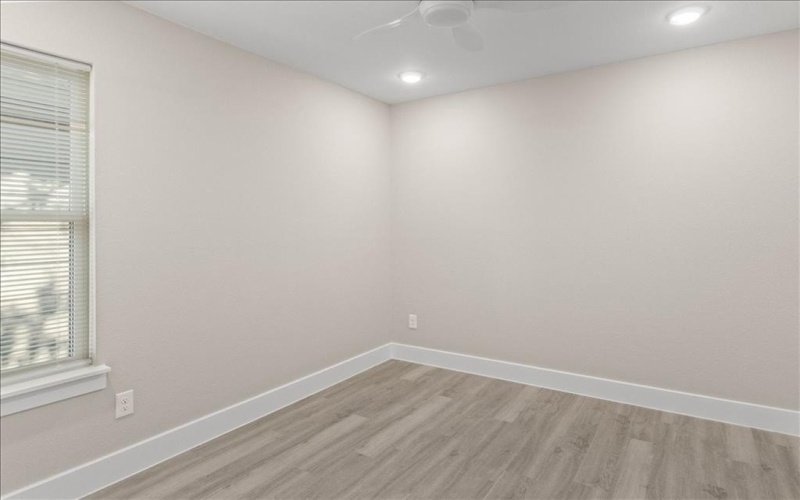 2644-46 Hutchinson Street, Fort Worth, TX 76106, 6 Bedrooms Bedrooms, ,6 BathroomsBathrooms,Residential Multi Family,For Sale,2644-46 Hutchinson Street,0,21221604