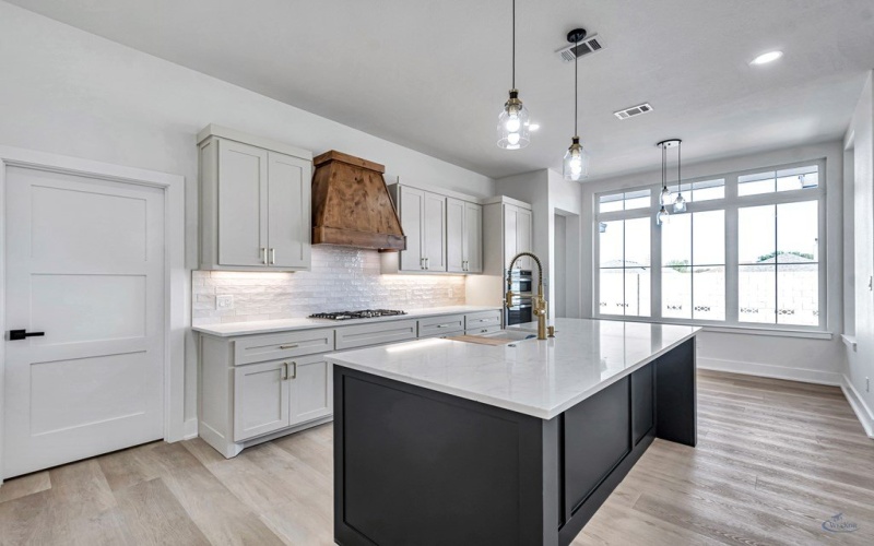 5206 Green Tree Blvd, Midland, TX 79707, 4 Bedrooms Bedrooms, ,2 BathroomsBathrooms,Residential,For Sale,5206 Green Tree Blvd,0,50093887